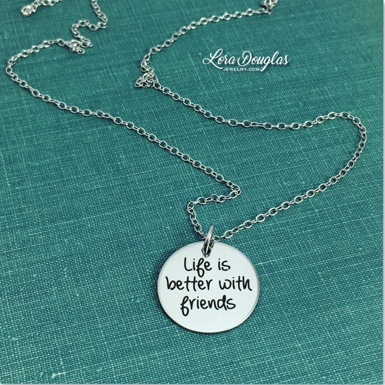 Jewelry Stores That Offer Custom Engraving Today