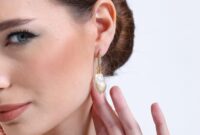 Unique Gold and Pearl Jewelry Pieces to Buy Now